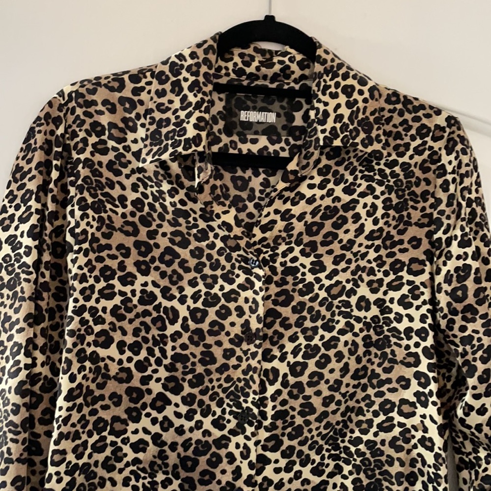 Reformation Leopard Blouse - Picture 2 of 2